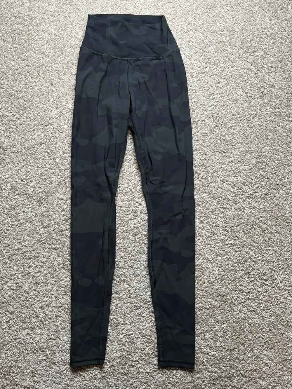 Alo Yoga AirLift Leggings